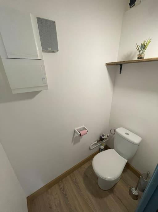 Apartment 15 Rue Chevalier Paul